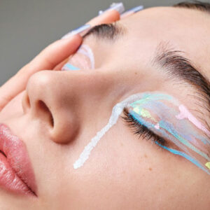 Modern Makeup - Image