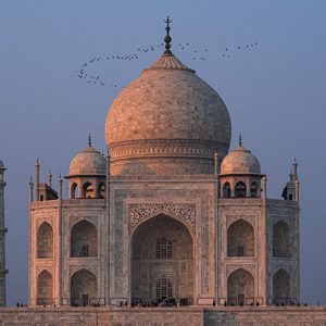 Taj Mahal in the Evening - Image
