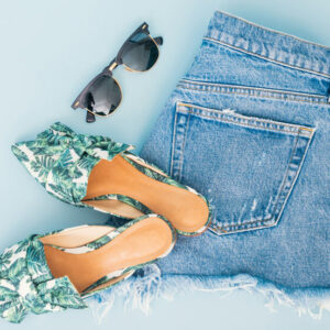 Toe Pumps with Shorts - Image