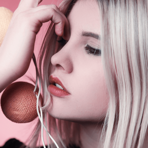 Model Girl - Image
